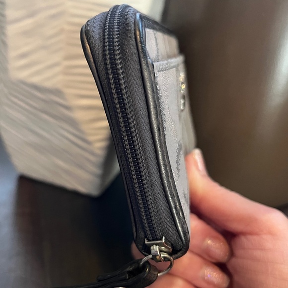 Coach Zip Around Wallet Wristlet Silver/Gray Optic C  - Picture 13 of 16